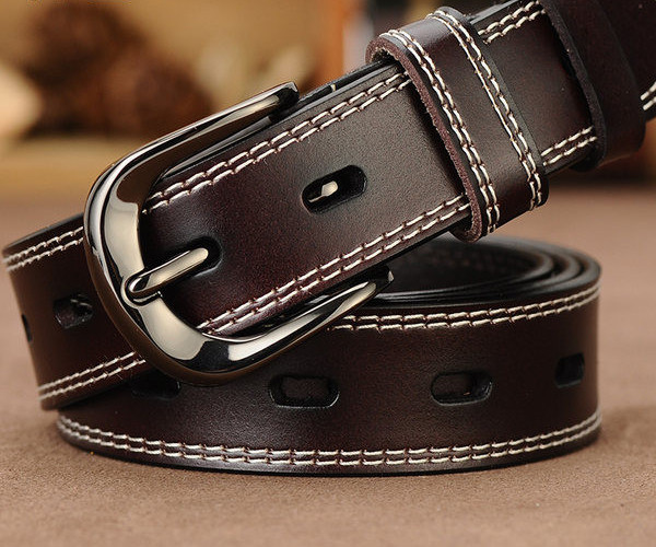 Modern női öv két modellben, vékony és széles