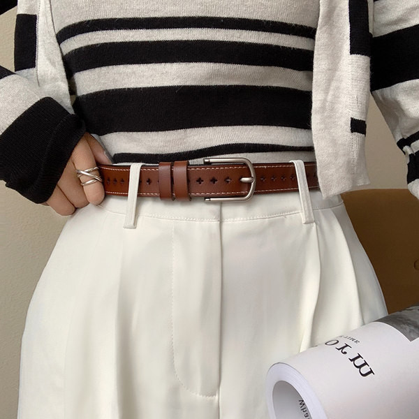 Cureaua din piele negru si maro