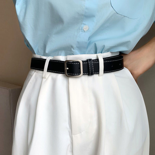 Bőr öv fém díszítéssel több színben