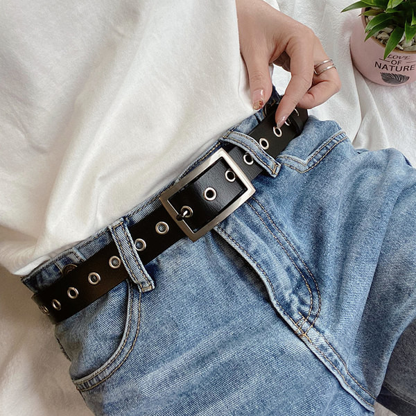 Női bőr öv fém csattal - fekete színben