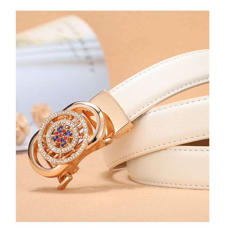 Modern női öv kövekkel díszített fém csattal