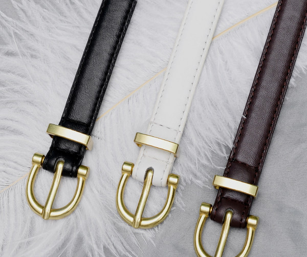 Női bőr vékony öv fém csattal