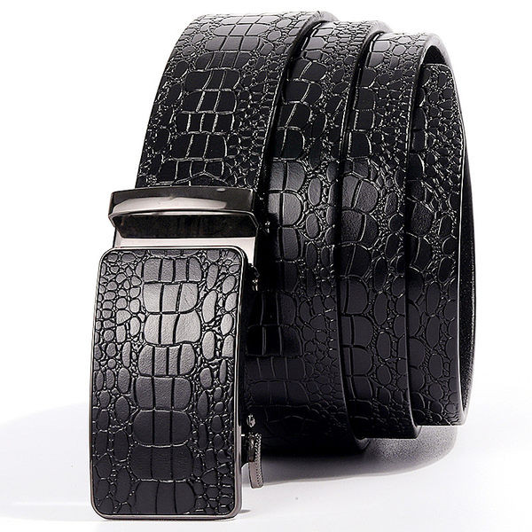 Férfi öv dombornyomott bőrrel