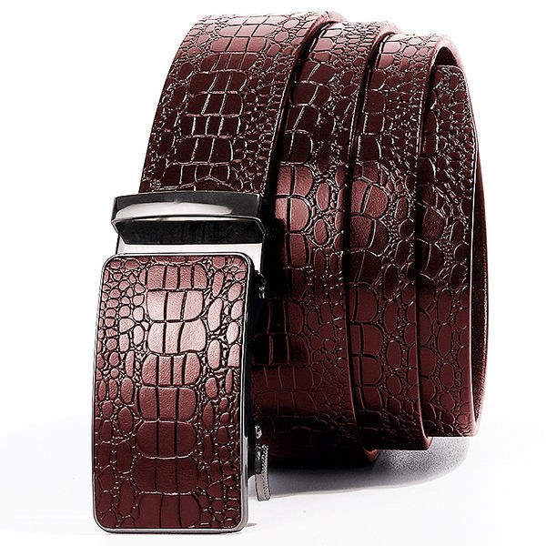 Férfi öv dombornyomott bőrrel