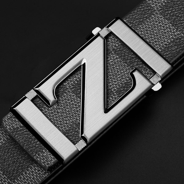 Férfi műbőr öv fém csattal