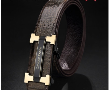 Stílusos férfi bőr öv csattal és felirattal