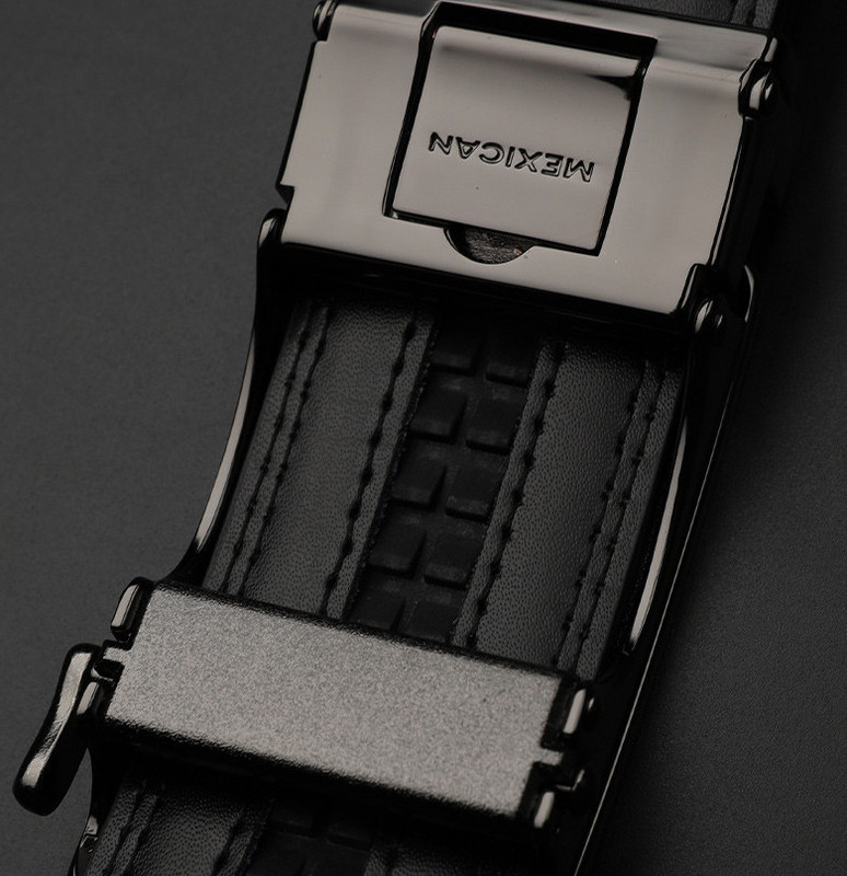 Férfi eco bőr öv fém csattal, két modellben