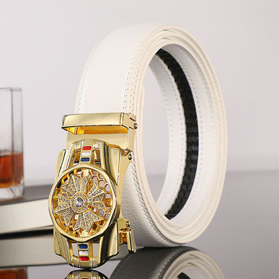 Įvairių modelių stilingas vyriškas baltas odinis diržas