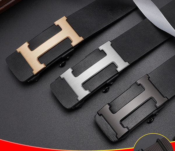 Елегантен мъжки колан с метална декорация