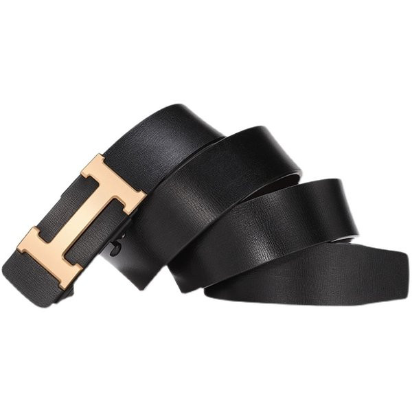 Елегантен мъжки колан с метална декорация