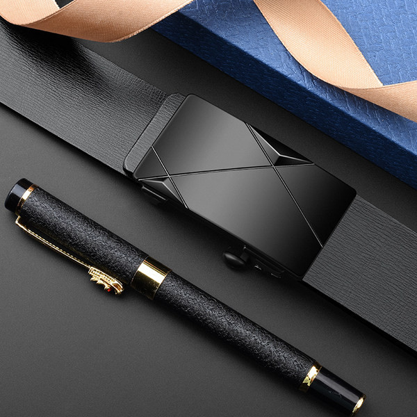 Új modell férfi műbőr öv fém csattal