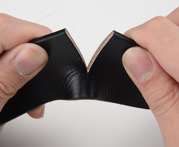 Curea moderna din piele fara catarama - pentru barbati