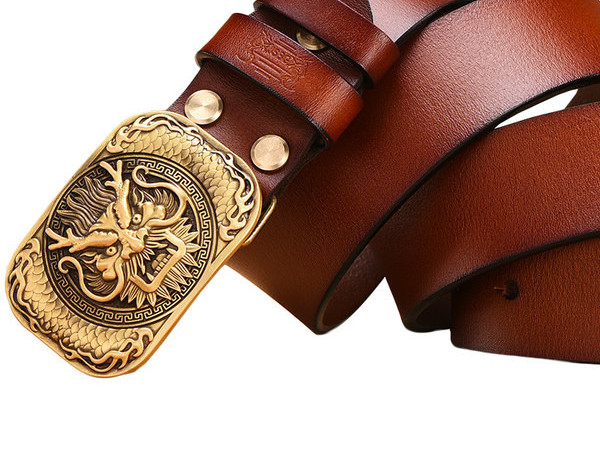 Férfi bőr öv fém csattal három színben