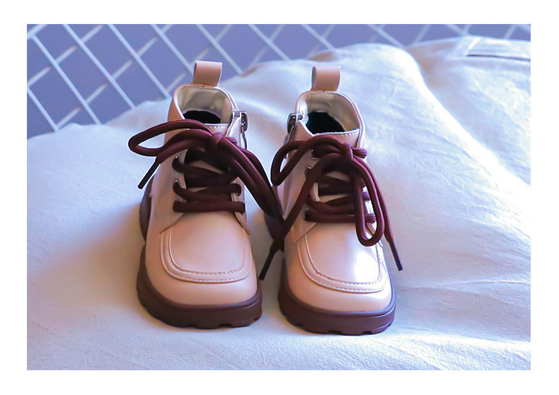 Μοντέρνα παιδικά μποτάκια από οικολογικό δέρμα για κορίτσια