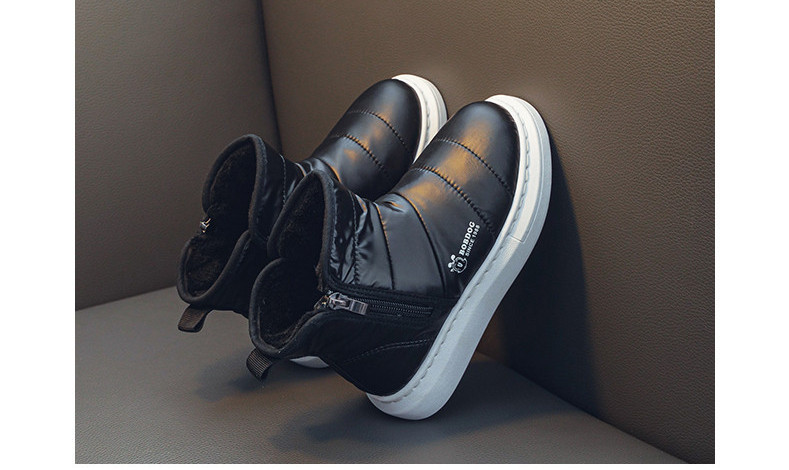 Παιδικά χειμωνιάτικα μποτάκια για κορίτσια με επιγραφή και φερμουάρ