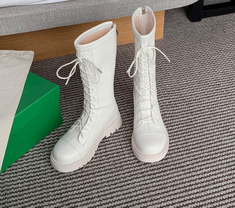 Απλό μοντέλο παιδικές μπότες από οικολογικό δέρμα