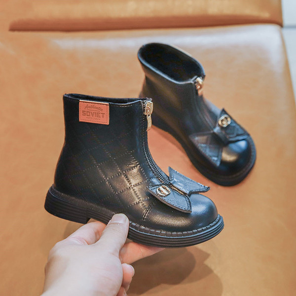 Παιδικά μποτάκια με διακόσμηση με φερμουάρ και κορδέλα