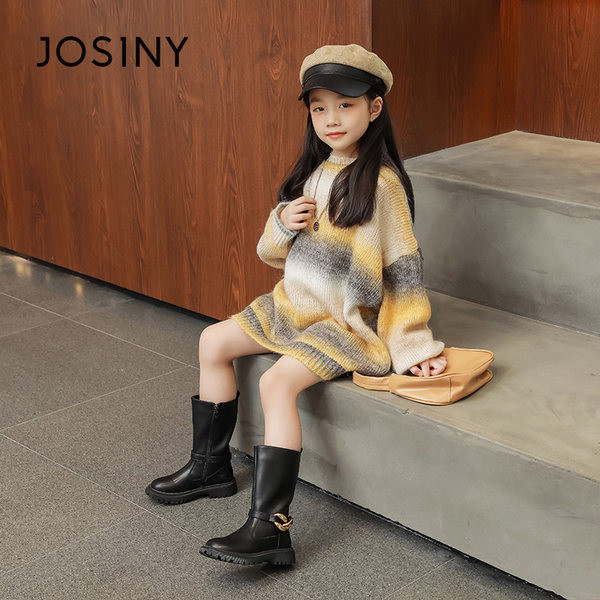 Gyermek téli csizma fém díszítéssel