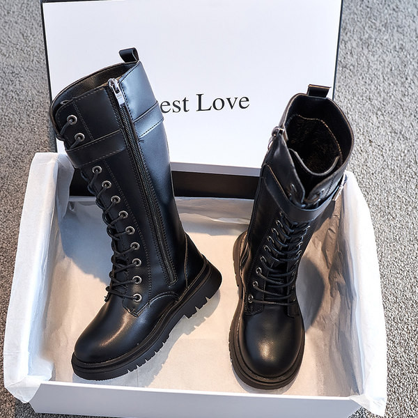 Νέο μοντέλο παιδικές μπότες από οικολογικό δέρμα με αγκράφα