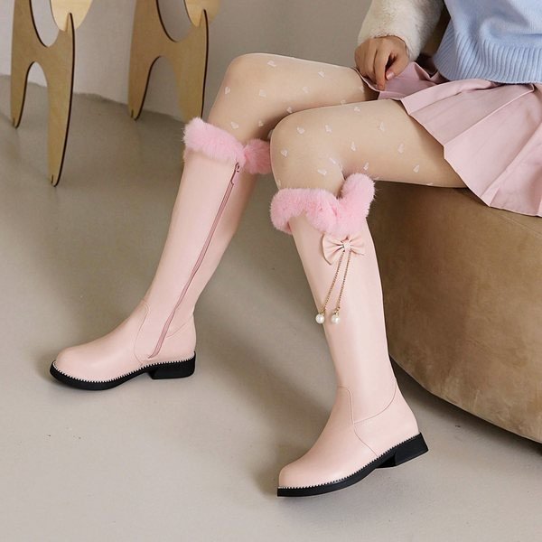 Παιδικά μποτάκια με κορδέλα και πούπουλο