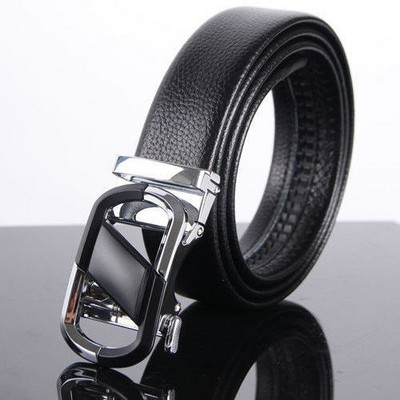 Κομψή ανδρική έκο δερμάτινη ζώνη σε διαφορετικά μοντέλα