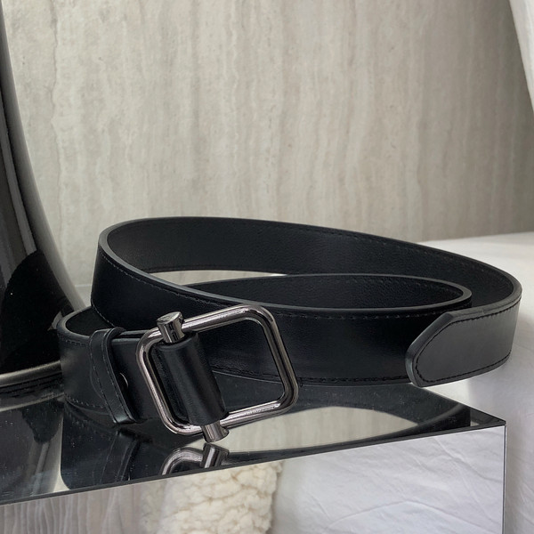 Fekete férfi öv fém csattal