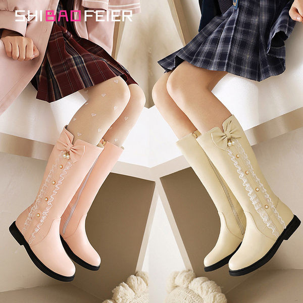 Παιδικά μποτάκια με κορδέλα και κρίκους