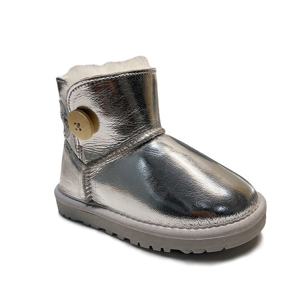 Παιδικές μπότες λουστρίνι με κουμπί