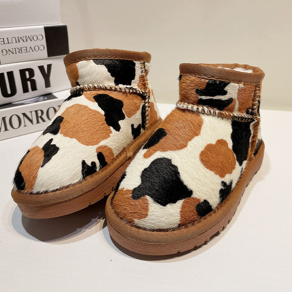 Παιδικά χειμωνιάτικα μποτάκια σε τρία χρώματα