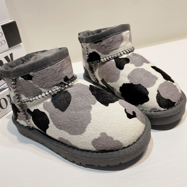 Παιδικά χειμωνιάτικα μποτάκια σε τρία χρώματα