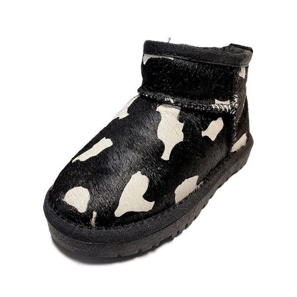 Παιδικά χειμωνιάτικα μποτάκια σε τρία χρώματα