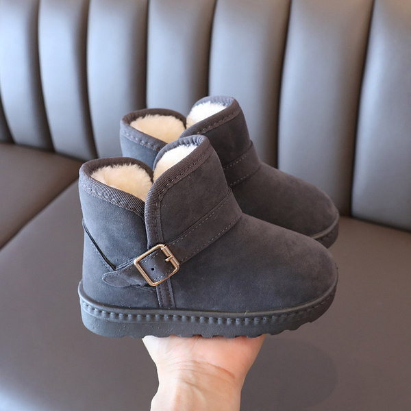 Παιδικά μποτάκια με ζεστή φόδρα σε τέσσερα χρώματα