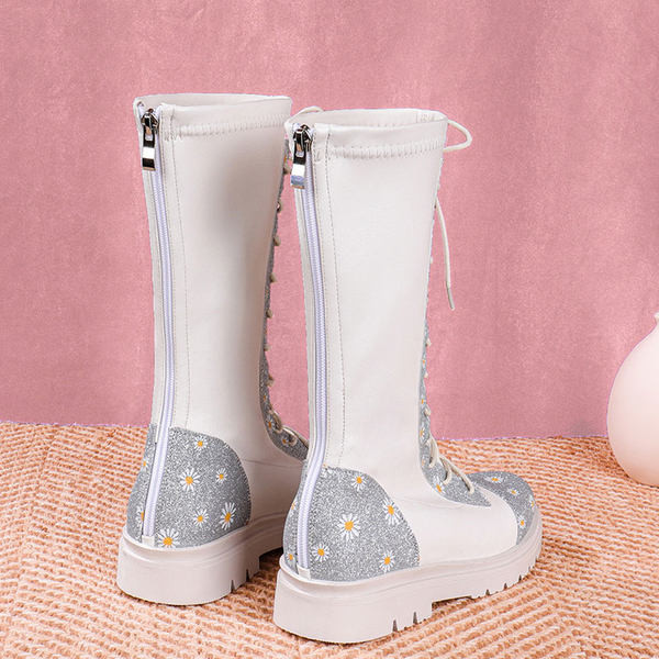 Παιδικά μποτάκια με φλοράλ μοτίβο και κορδόνια