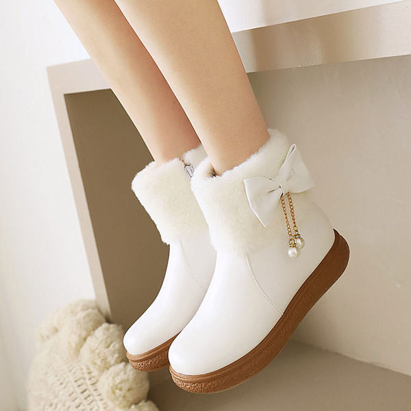 Παιδικά μποτάκια με φερμουάρ στο πλάι και κορδέλα