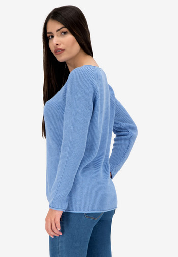 Дамски пуловер с раглан ръкави и V-образно деколте