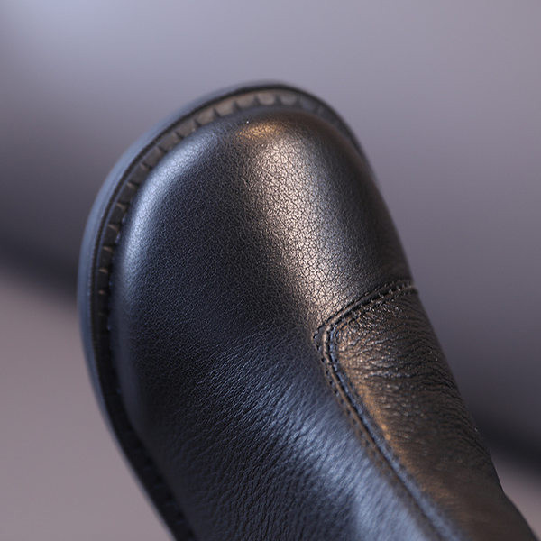 Παιδικά μποτάκια από οικολογικό δέρμα - καθαρό μοντέλο