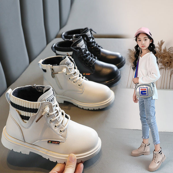 Παιδικά έκο δερμάτινα μποτάκια σε τρία χρώματα με κορδόνια