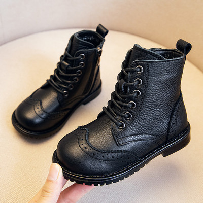 Παιδικά μποτάκια σε μαύρο χρώμα από έκο δέρμα