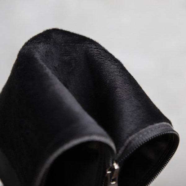 Κομψές παιδικές μπότες από έκο δέρμα με πούπουλο