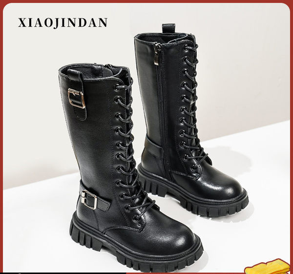 Μοντέρνες μπότες για κορίτσια με τραχιά σόλα