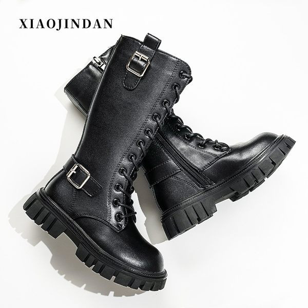 Μοντέρνες μπότες για κορίτσια με τραχιά σόλα