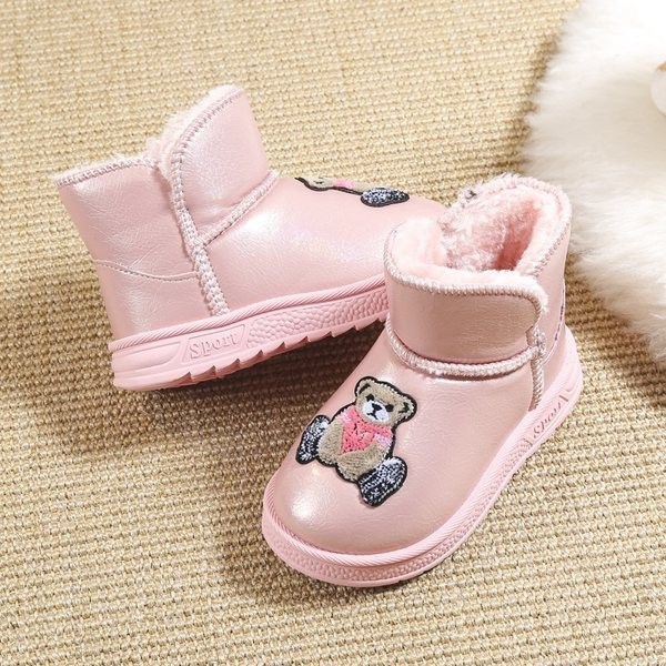 Model nou de cizme din piele pentru copii cu broderie de ursuleti