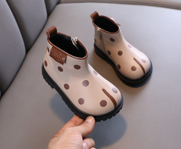 Παιδικά μποτάκια με φερμουάρ στο πλάι