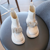 Παιδικά  μποτάκια με κορδέλα για κορίτσια