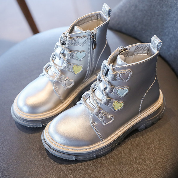 Παιδικά μποτάκια σε ροζ και ασημί χρώμα