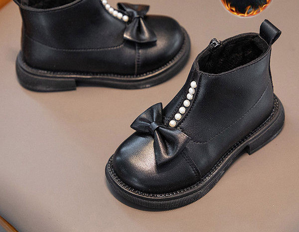 Παιδικά έκο δερμάτινα μποτάκια με κορδέλα και πέρλες
