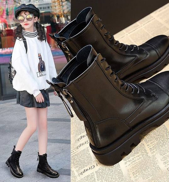 Παιδικά έκο δερμάτινα μποτάκια με κορδόνια σε μαύρο χρώμα κατάλληλα για τον χειμώνα