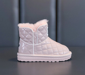 Ζεστές χειμερινές μπότες από καπιτονέ οικολογικό δέρμα