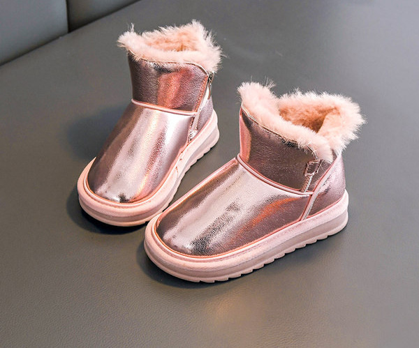 Παιδικά ζεστά μποτάκια με επίπεδη σόλα για κορίτσια