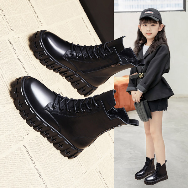 Νέο μοντέλο παιδικές μπότες από οικολογικό δέρμα με κορδόνια και τραχιά σόλα